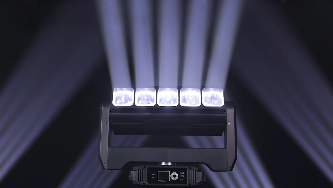 GML BLADE 2i ZOOM Dual-Sided Infinite LED Moving Head projection 5