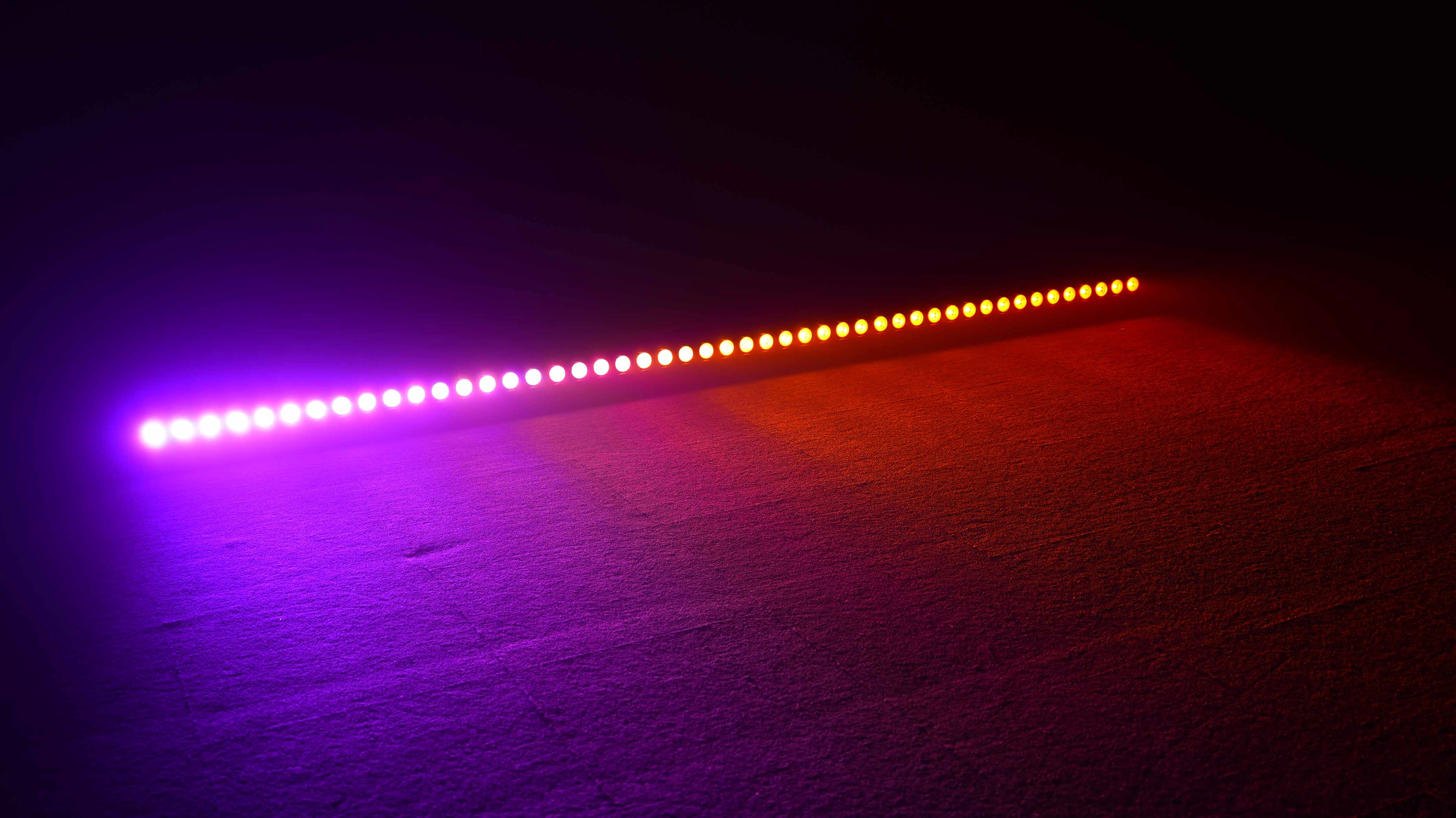 GML Hybrid Power Bar 100 IP Battery Wireless LED Bar projection 4