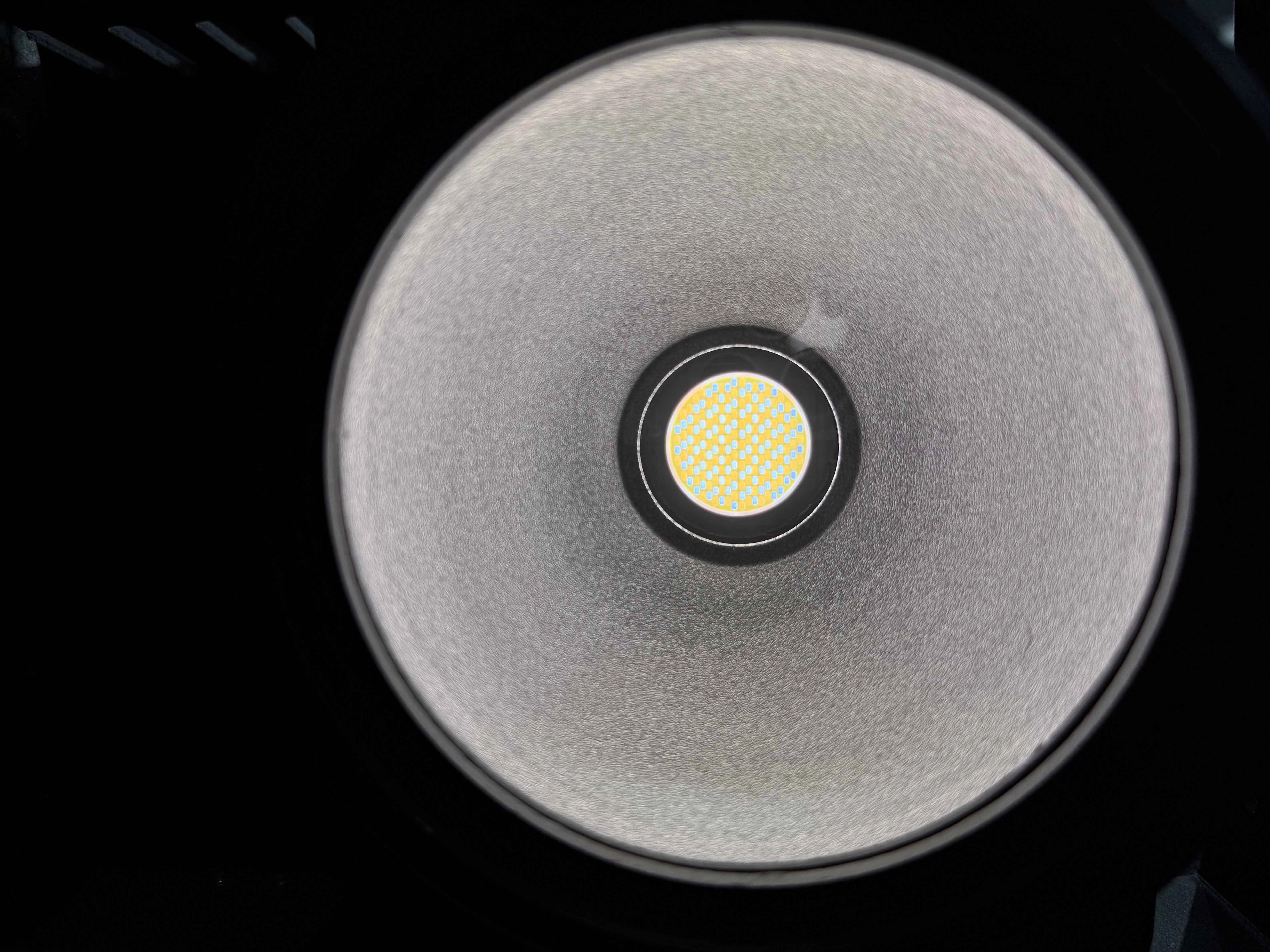 GML BLINDER 800 IP All-Weather Stage LED Blinder projection 2