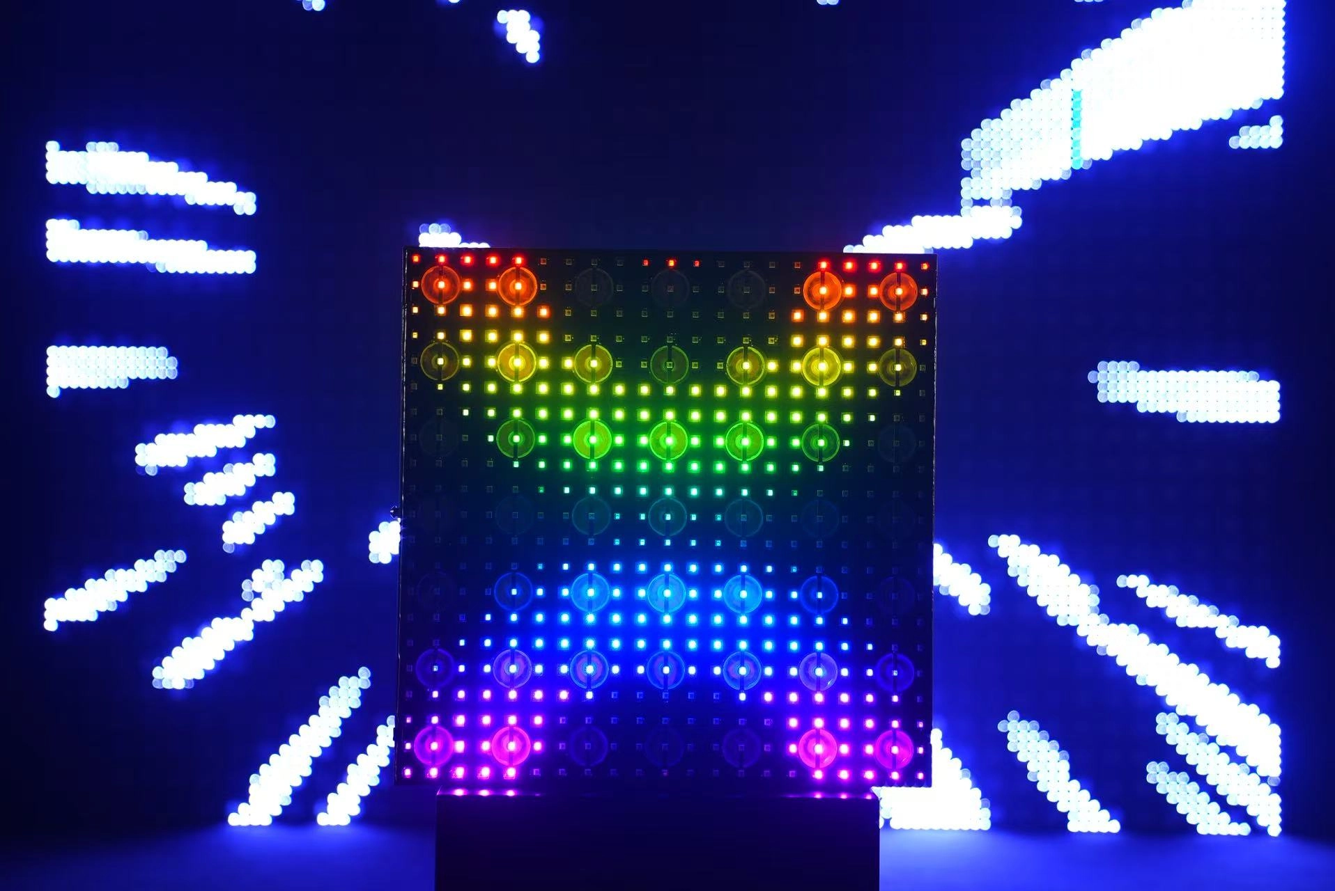 GML MATRIX 7X7 IP All-Weather LED Matrix Panel projection 3