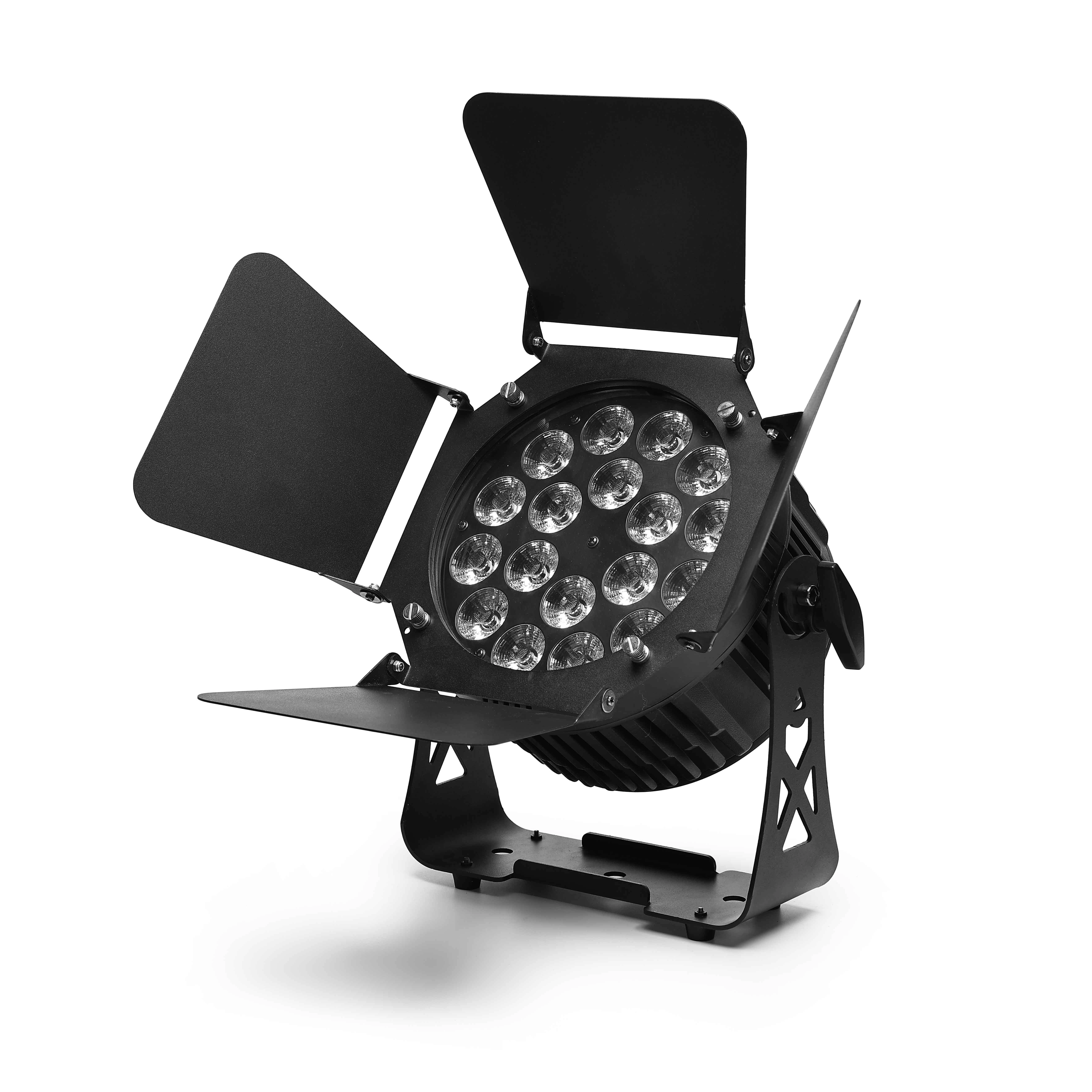 GML PAR 1818 IP All-Weather LED PAR Spotlight projection 6