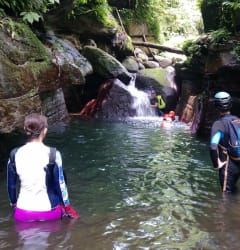River tracing at Mǎ sù xī