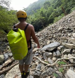 River tracing at Gengfang creek