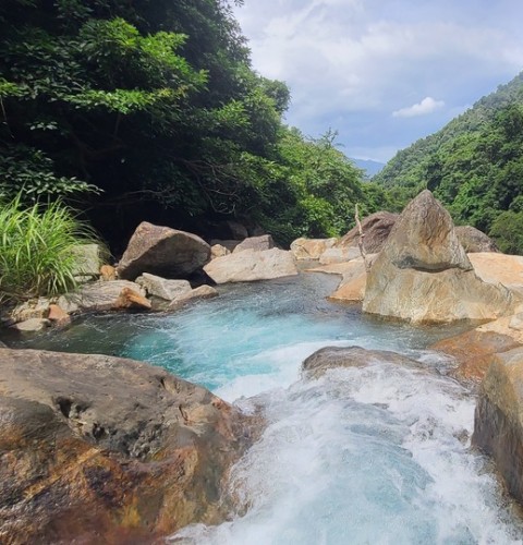 River tracing at Zhongyue creek