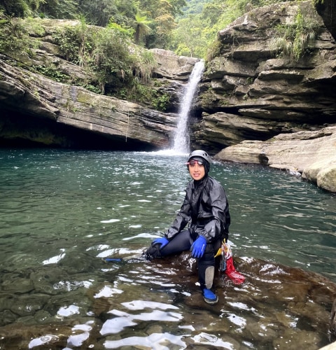 River tracing at Fengmei river