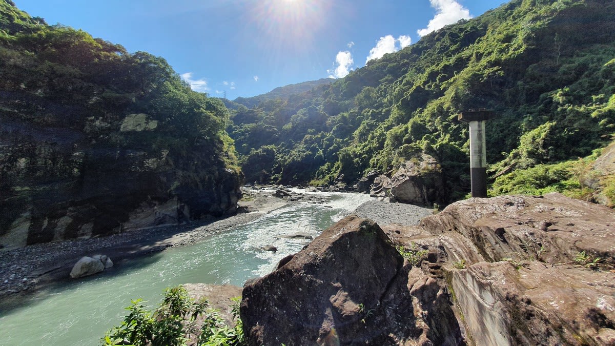 River tracing at Wanli river in Hualien - photo 8