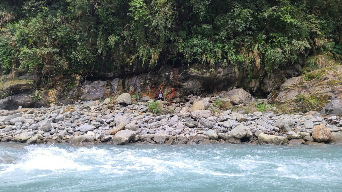 River tracing at Wanli river in Hualien - photo 4