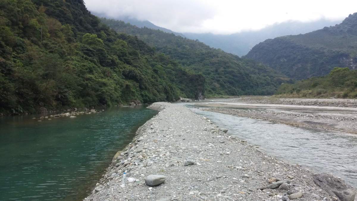 River tracing at Wanli river in Hualien - photo 1