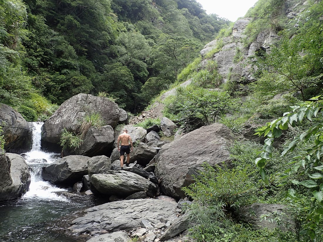 River tracing at Bǎo lǐ kǔ xī in Taoyuan - photo 7