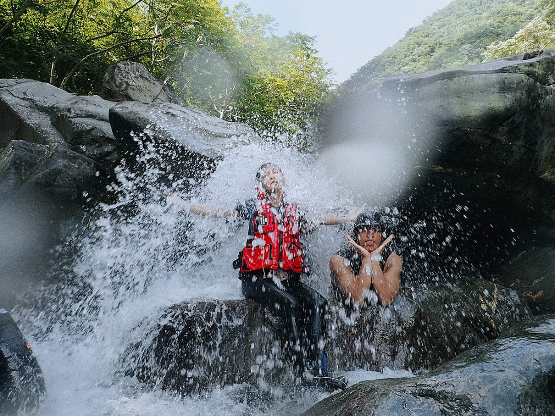 River tracing at Maple creek in Yilan - photo 6