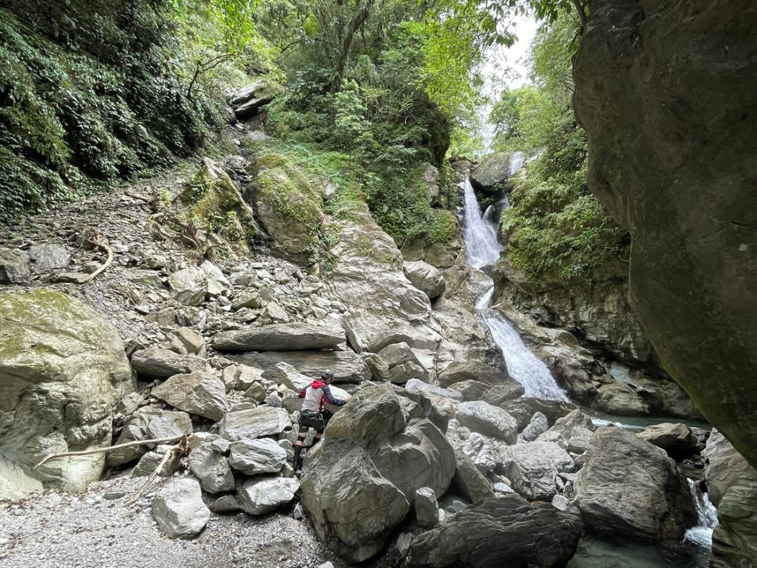 River tracing at Ma'an creek in Hualien - photo 4