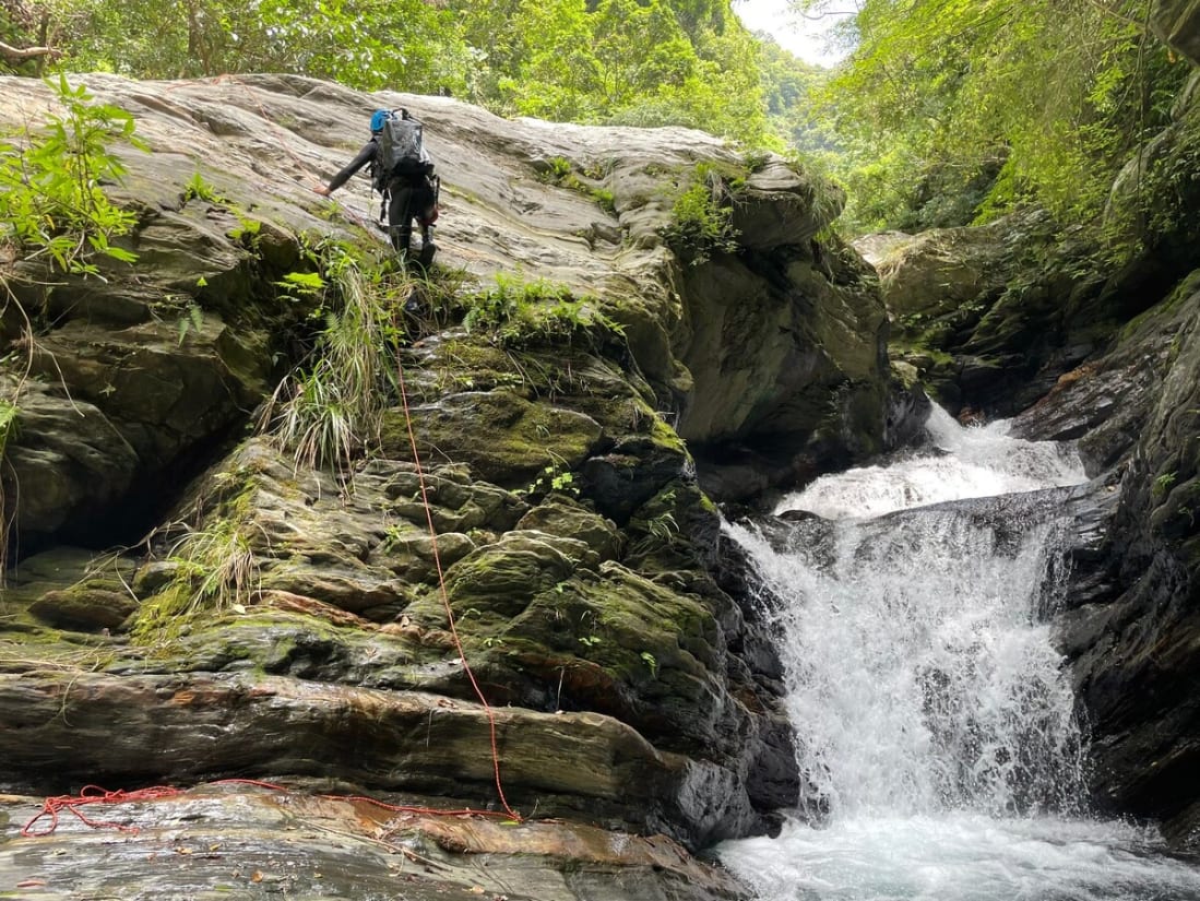 River tracing at Aohua river in Yilan - photo 11