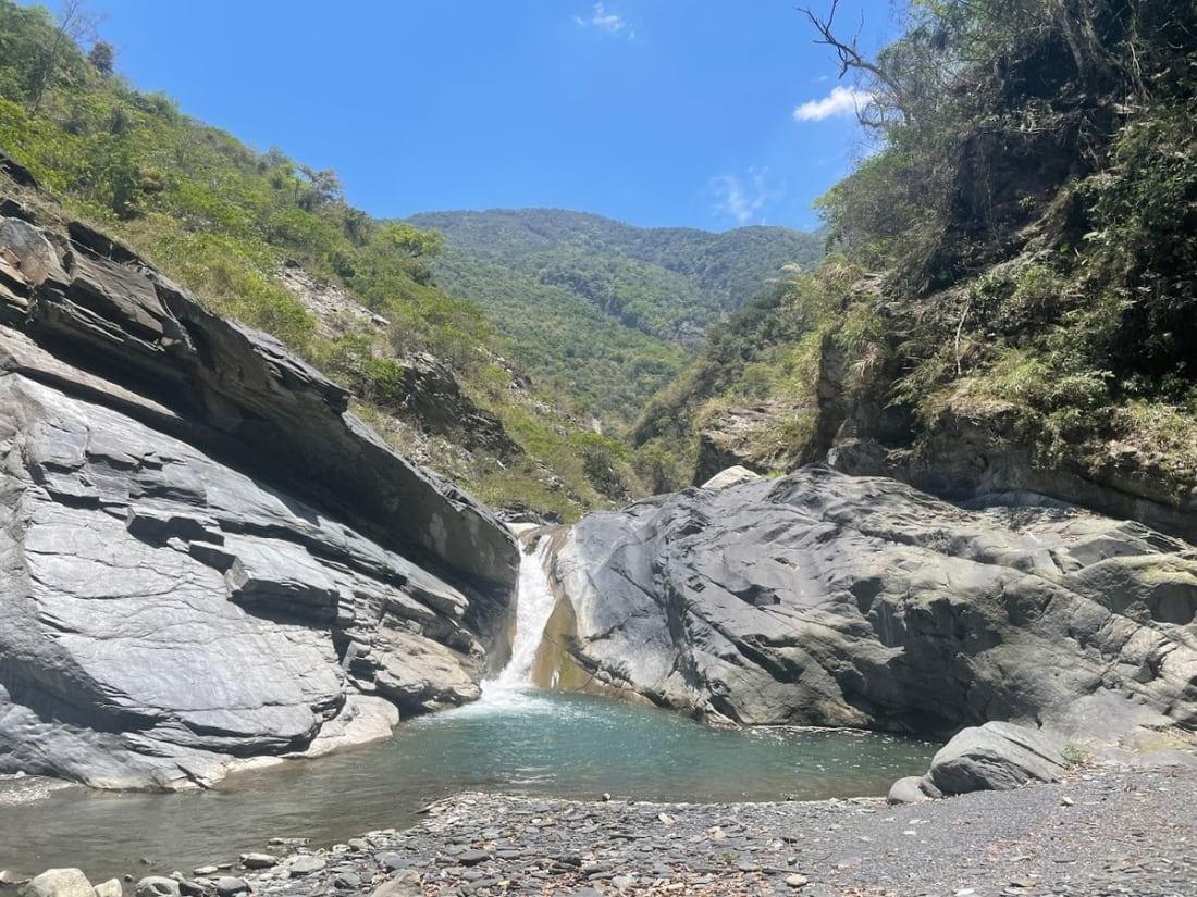 River tracing at Hot spring river in Pingtung - photo 18