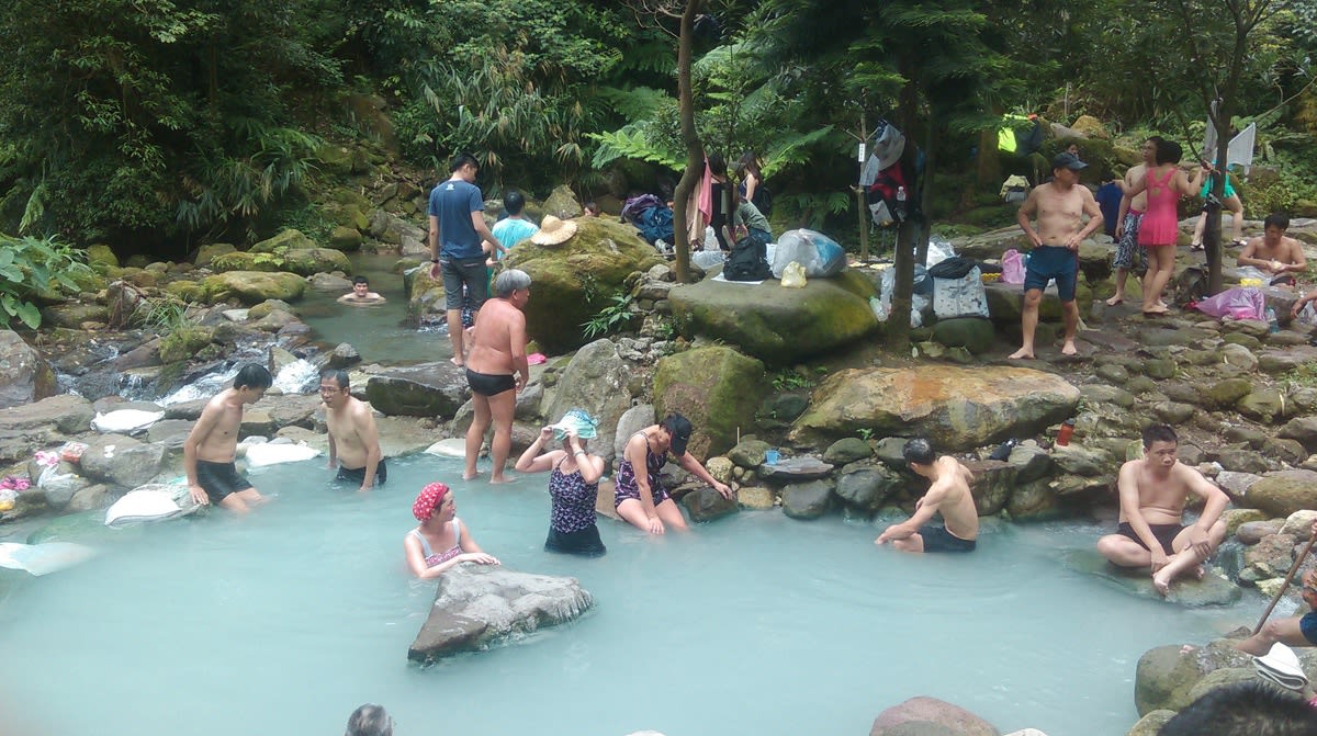 River tracing at Huang creek in Taipei - photo 2