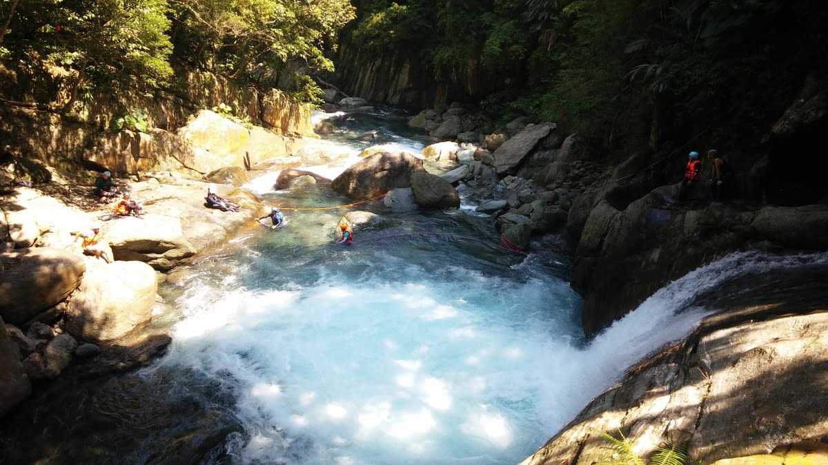 River tracing at Lupi river in Yilan - photo 15