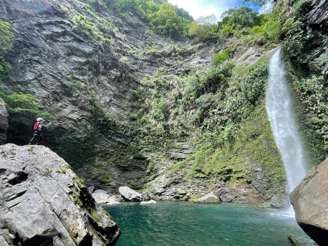 River tracing at Aohua river in Yilan - photo 6