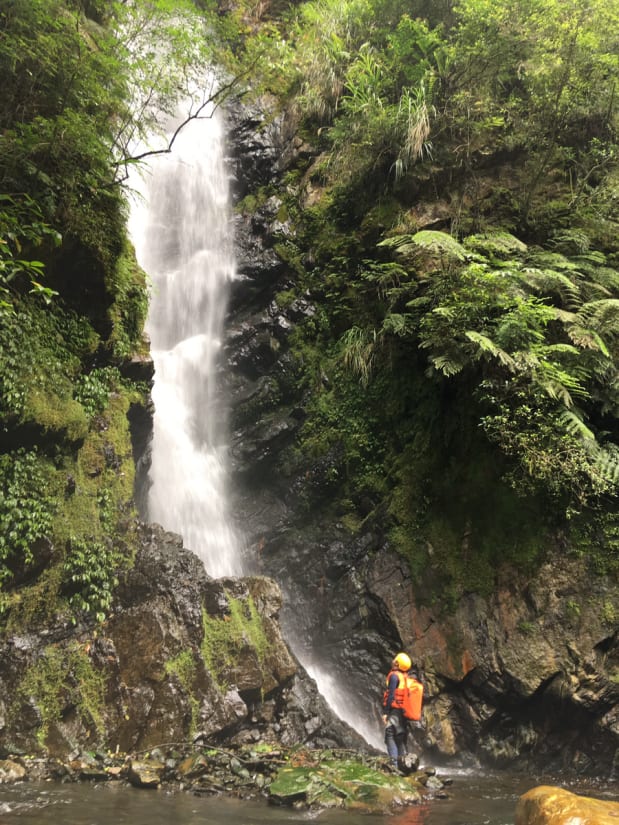 River tracing at Jiuliao creek in Yilan - photo 5