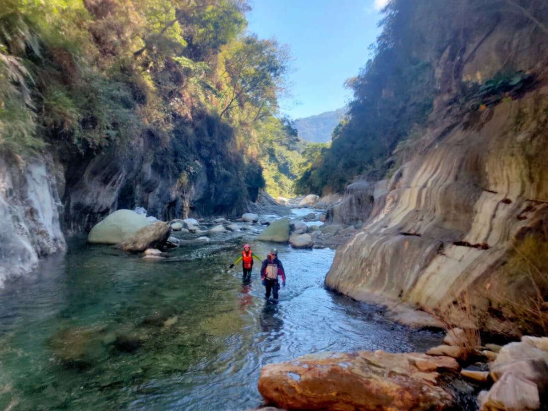 River tracing at Wulakusan creek in Taitung - photo 6