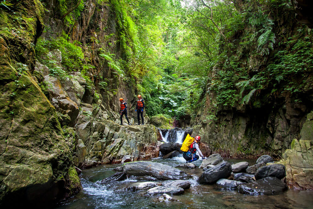 River tracing at Dezikou creek in Yilan - photo 5