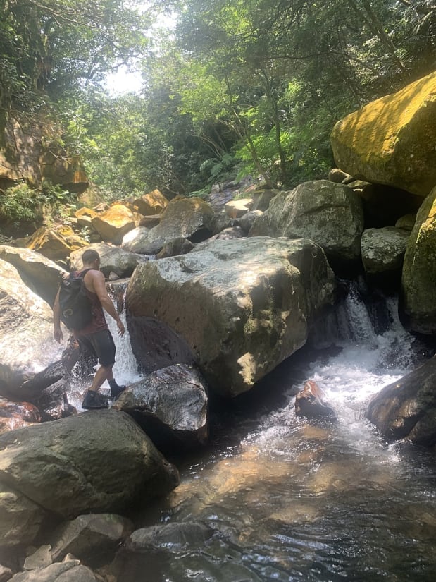 River tracing at  lǎo méi xī in Taipei - photo 23