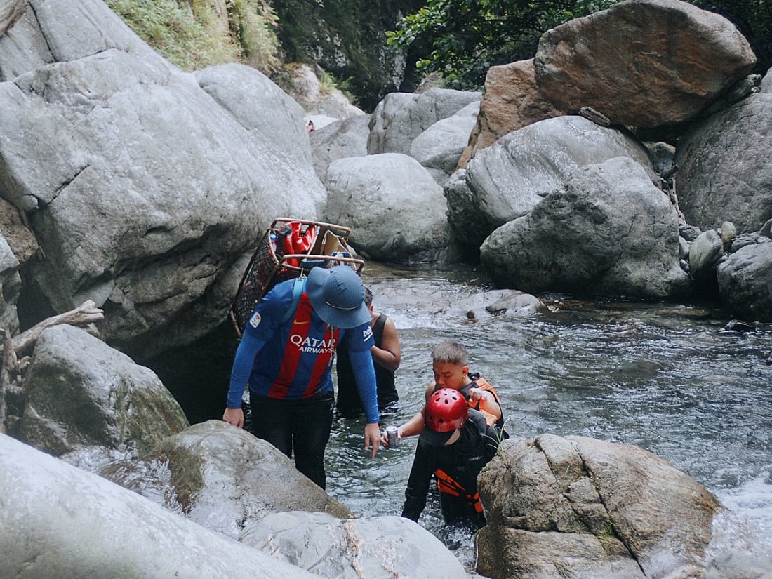 River tracing at Maple creek in Yilan - photo 8
