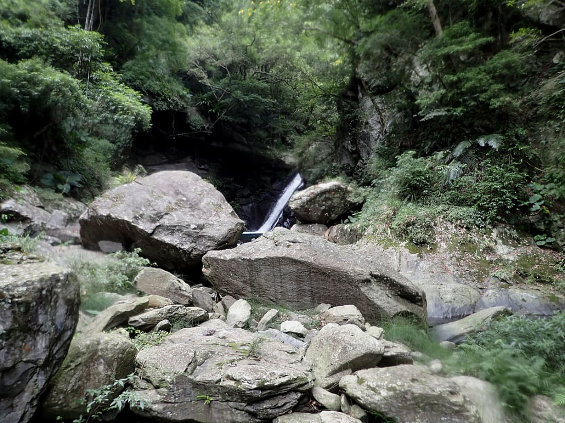 River tracing at Bǎo lǐ kǔ xī in Taoyuan - photo 12
