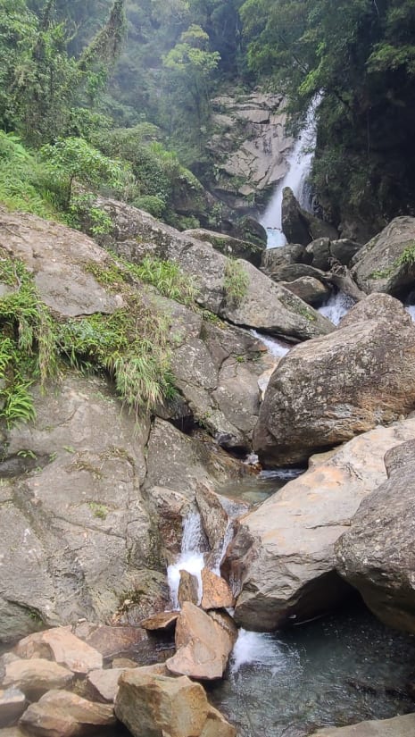 River tracing at Zhongyue creek in Yilan - photo 9