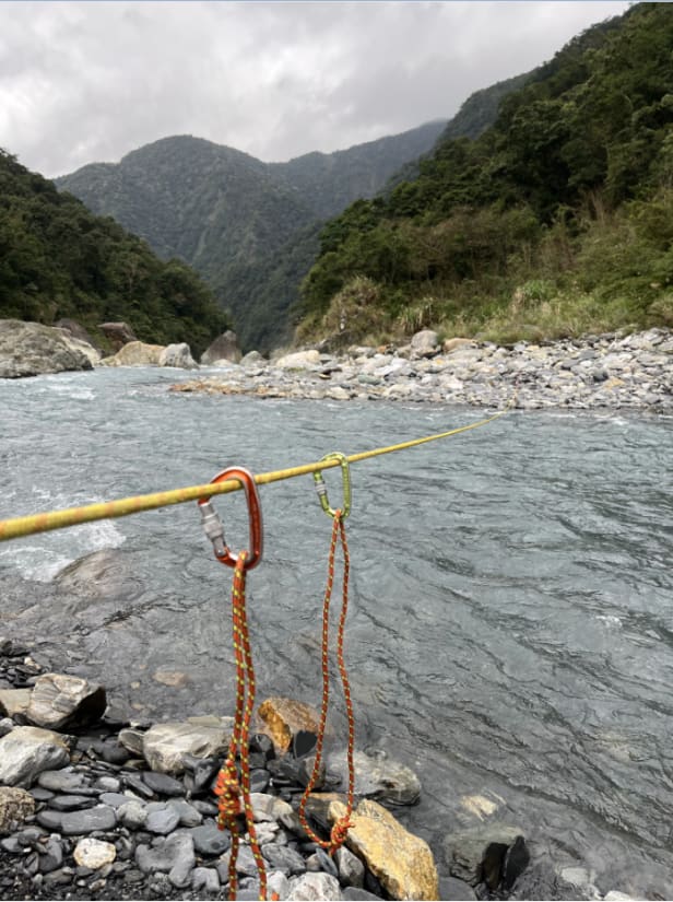 River tracing at Nán'ào běi xī in Yilan - photo 1