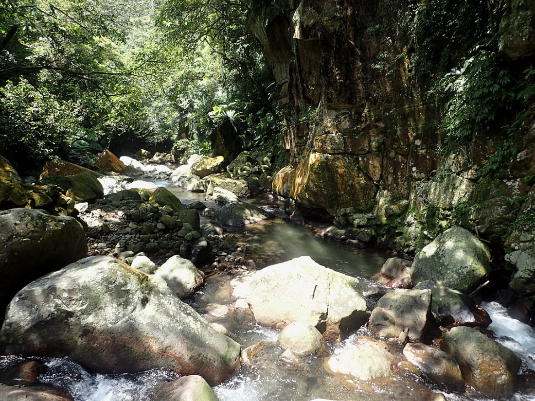 River tracing at  lǎo méi xī in Taipei - photo 9