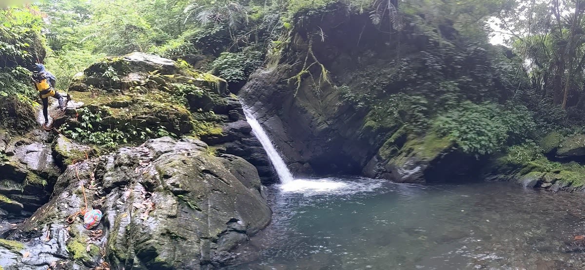 River tracing at Chipiliao river in Yilan - photo 1