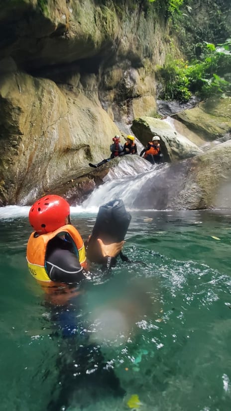 River tracing at Lupi river in Yilan - photo 5