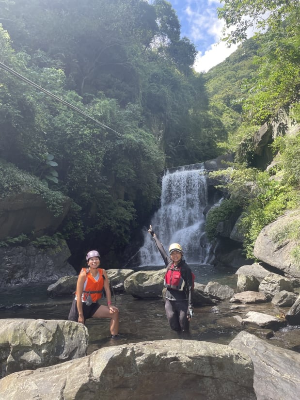 River tracing at Bǎo lǐ kǔ xī in Taoyuan - photo 1