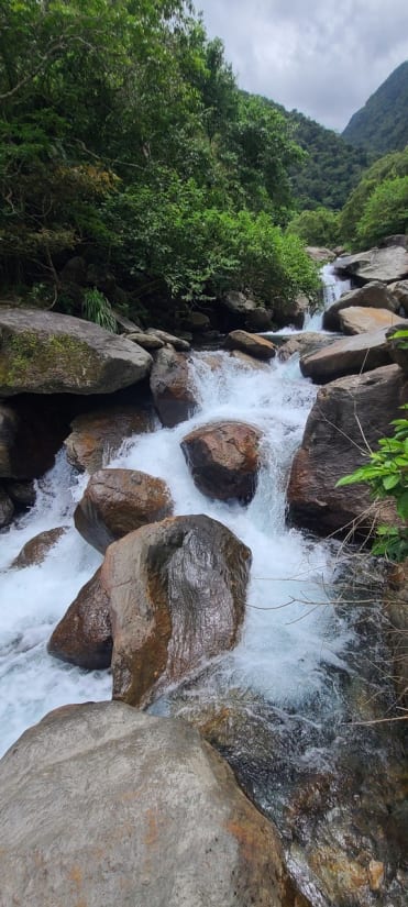 River tracing at Zhongyue creek in Yilan - photo 15