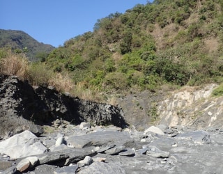 River tracing photo 3