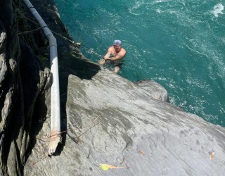 River tracing photo 3