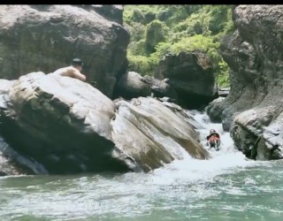 River tracing photo 2