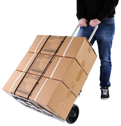 Sackkarre mit Kartons beladen