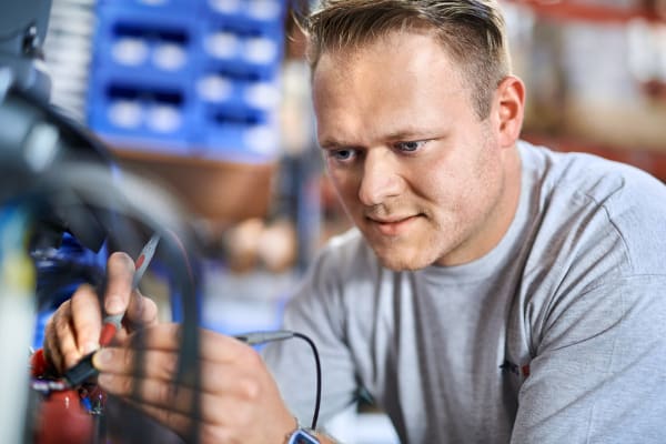 Wartung am elektrischen Hubwagen