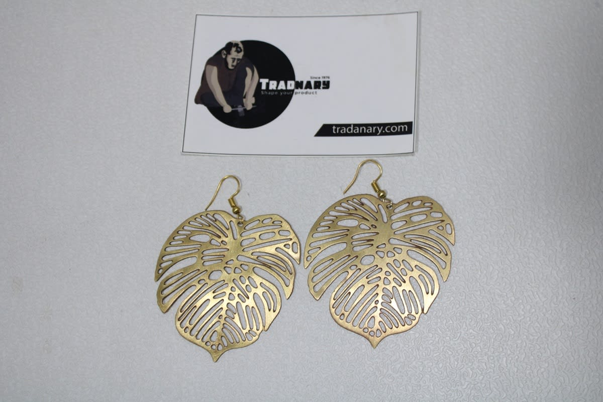 Leaf Design Brass Earrings 