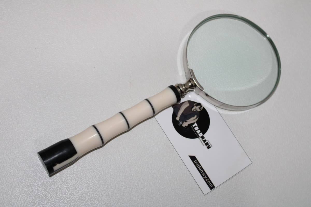 Black and White Strip Magnifying Glass — Resin