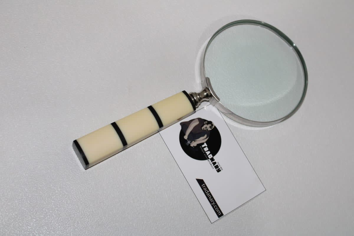 Magnifying Glass with White Handle — Resin