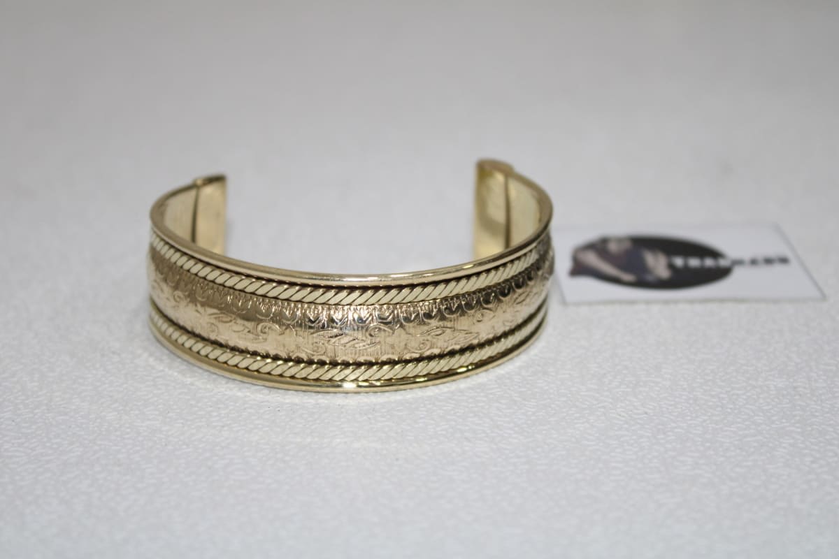 Rope Design Brass Cuff — Brass
