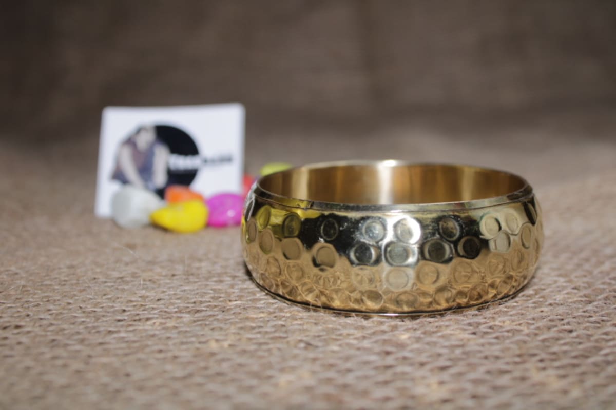 Etched Circle Design Bangle — Brass