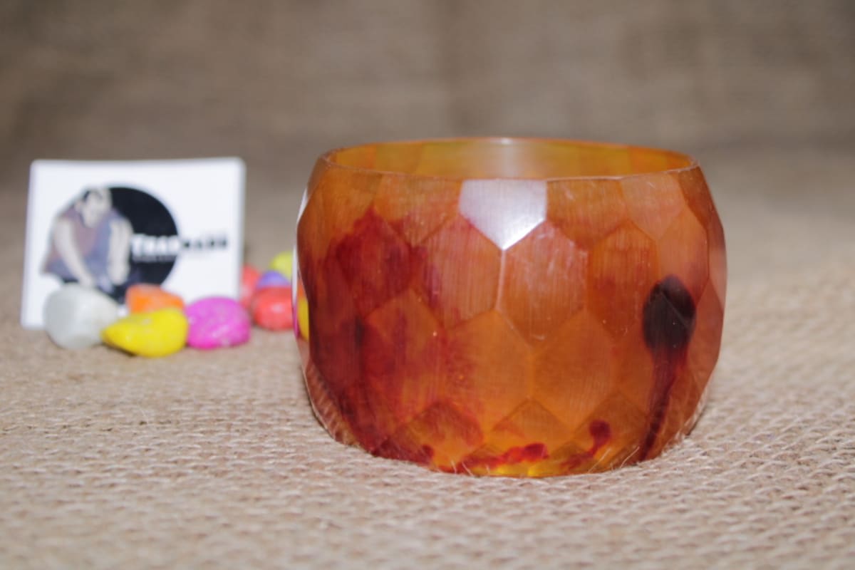 Round Resin Bangle With Hexagon Design — Resin