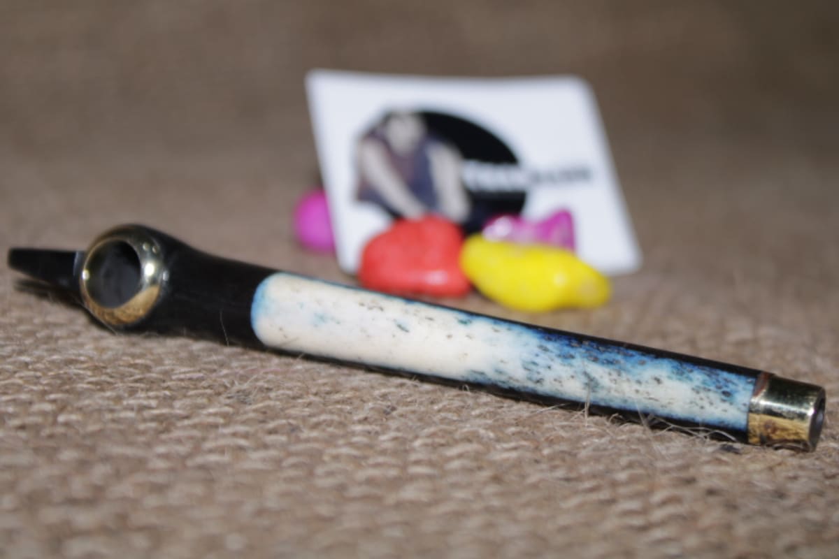 Bone Medwakh Pipe — Resin