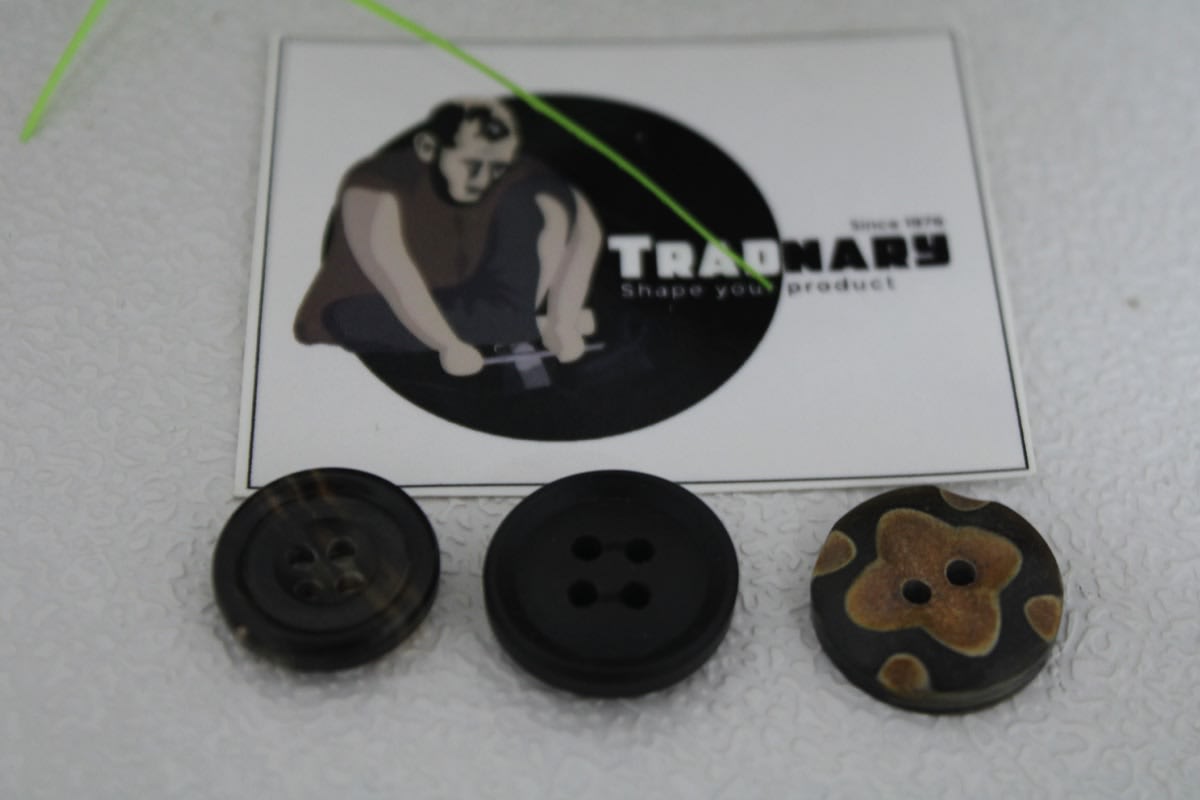 Buffalo Horn Button — Horn