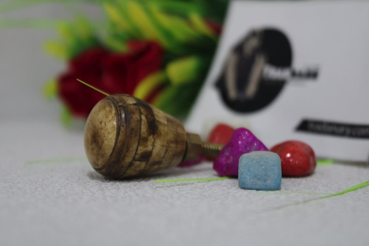 Resin Oval Design Knob — Resin