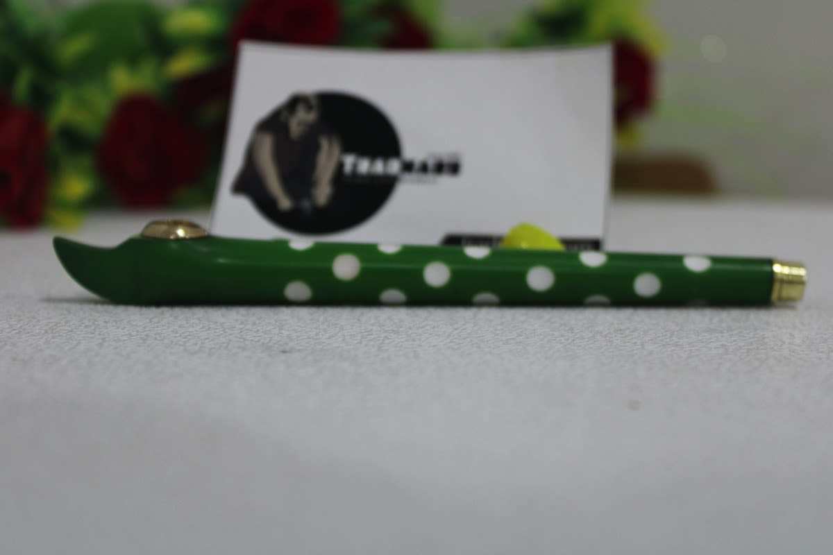 Medwakh Pipe — Resin & Brass