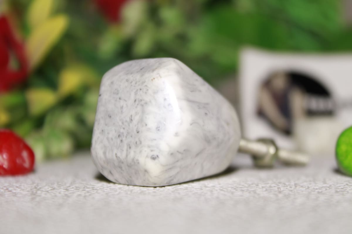 Whitish Design Resin Knob — Resin