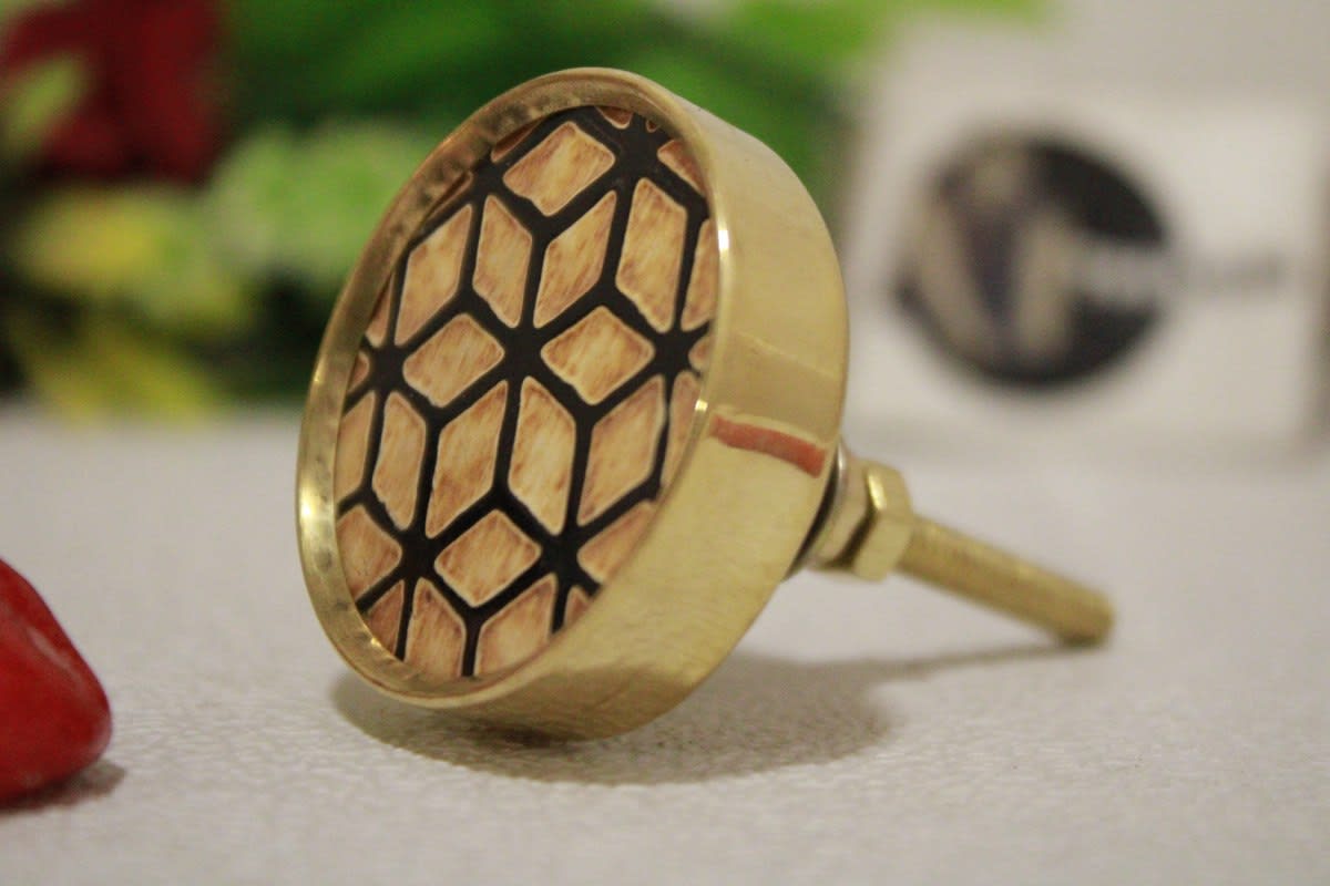 Horn Knob In 3D Pattern Design — Horn & Brass